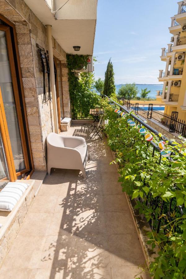 סבטי ולאס Royal Bay Apartments With Self Check-In מראה חיצוני תמונה