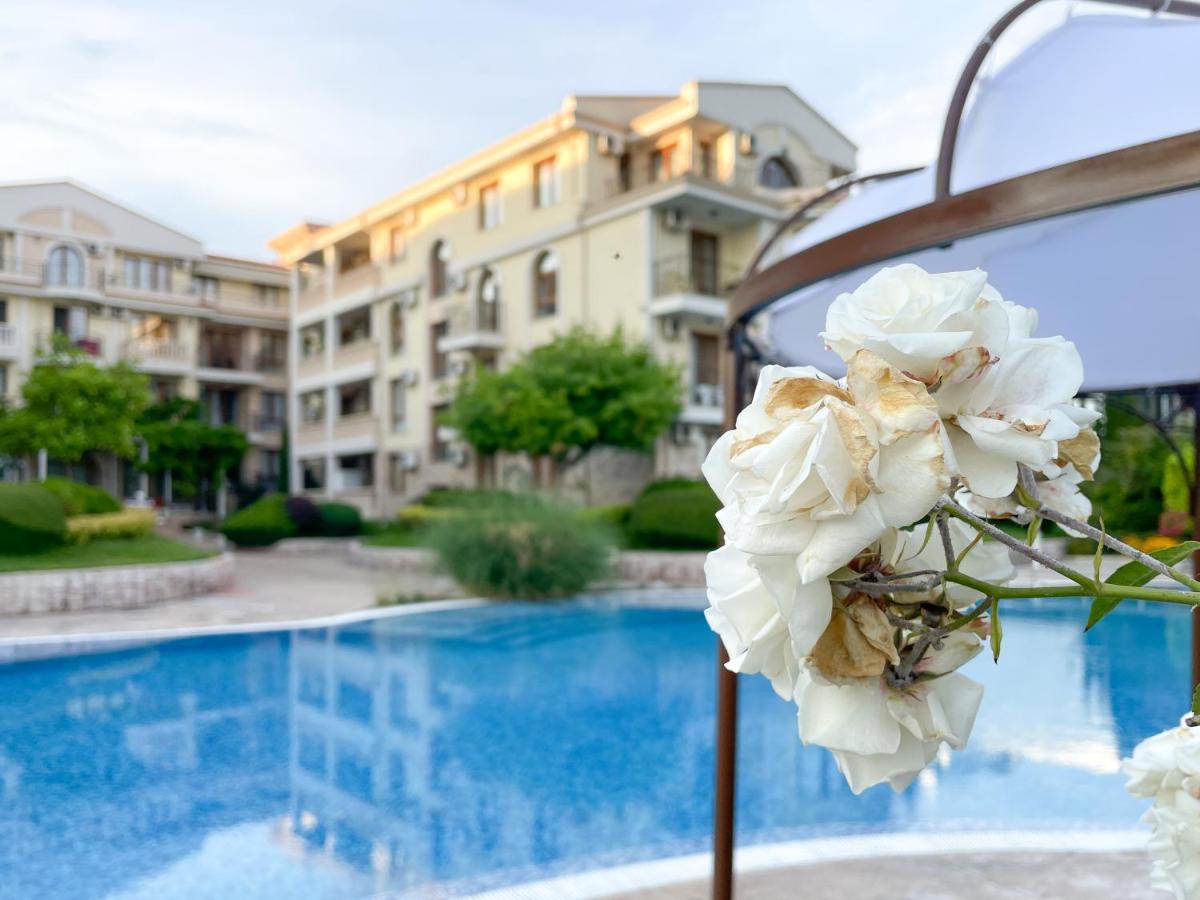סבטי ולאס Royal Bay Apartments With Self Check-In מראה חיצוני תמונה